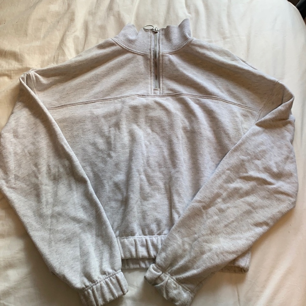 Cropped 3/4 zip sweater